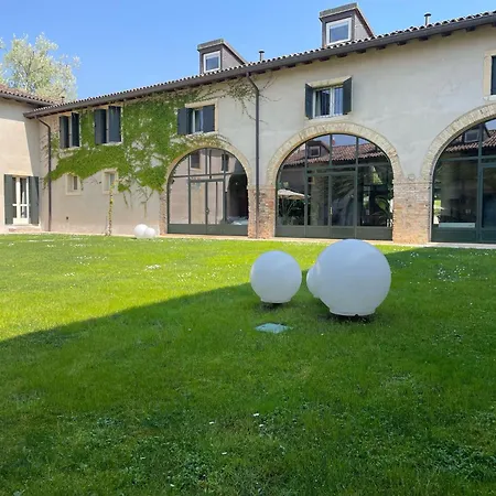 Relais Corte Paradiso Lägenhet *